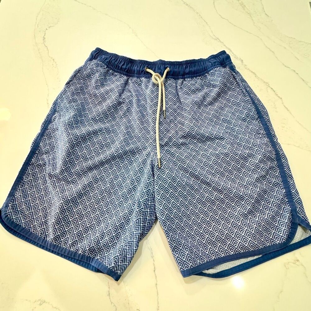 Fair Harbor Anchor Lined Swim Trunks. Blue/White. Size Medium.